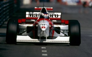 1995_McLaren_Mercedes_Benz_MP4_10_formula_one_f_1_race_racing_t_2__f_1920x1200